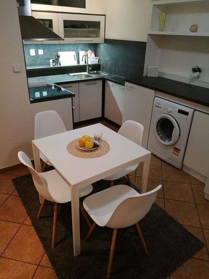 Haas Apartments Stojanova With Parking Брно Екстер'єр фото