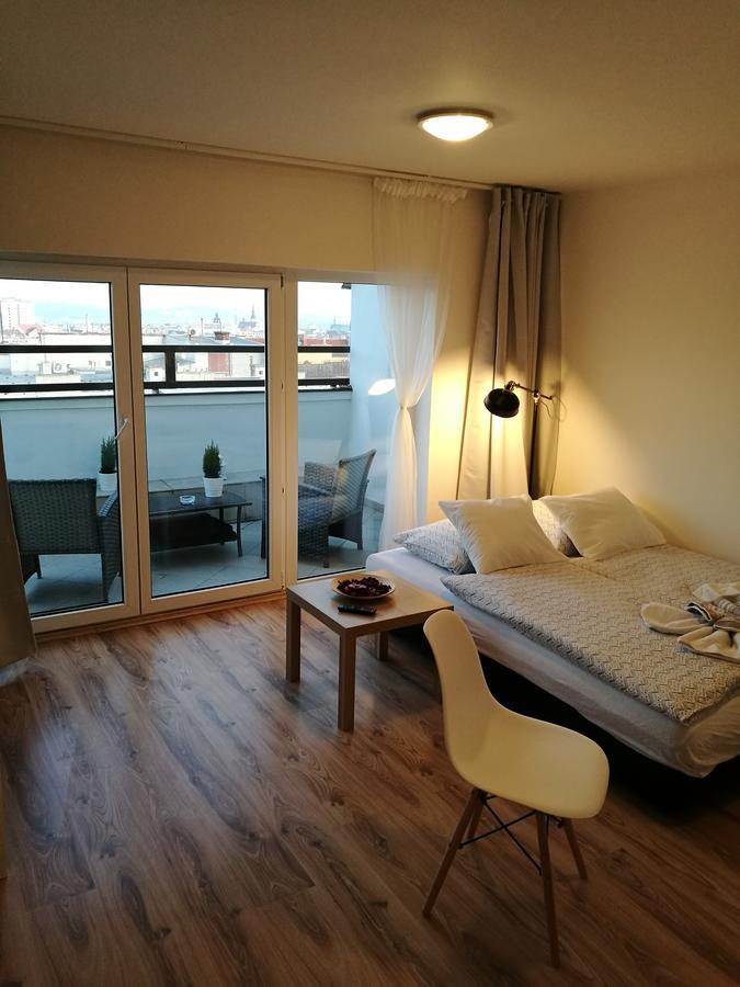 Haas Apartments Stojanova With Parking Брно Екстер'єр фото
